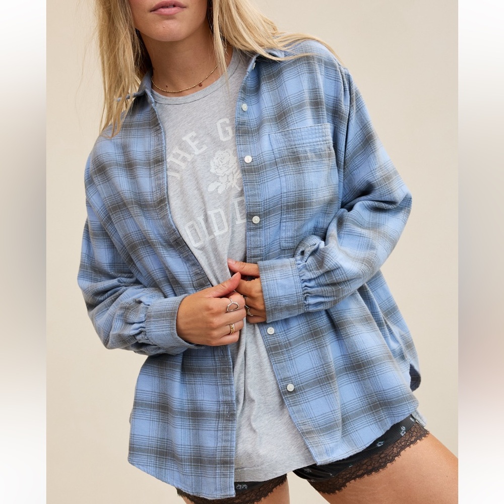 Aerie Blue Plaid Flannel Button Down Shirt Size Medium, NWT